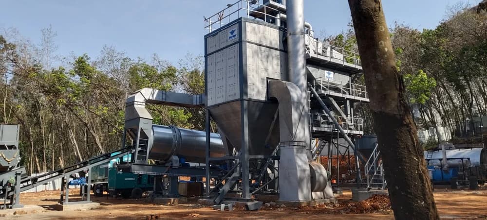 The Parker Star Batch 100 TPH is a fully automatic asphalt batch mix plant with a 100 tonnes-per-hour capacity, featuring a multi-tier tower design with drying drum, mixing tower, and bitumen/filler storage, engineered for high-precision, consistent hot-mix asphalt production.
